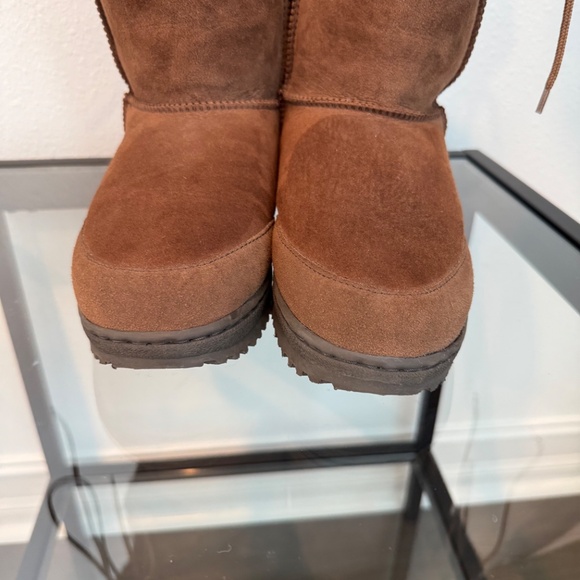 UGG Wild Goose Premium Lace Boot Chestnut Leather Sheepskin Womens 7 Mens 6 NWOB - Picture 9 of 16